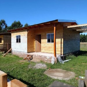 Obras Cabañas en El Paraíso